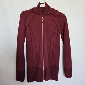 LULULEMON 'DAILY PRACTICE' HOODED JACKET WOMEN'S ZIPPER FRONT WINE BERRY SIZE 4